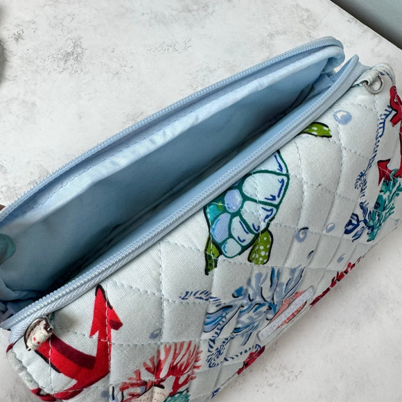 Vera Bradley RFID All In One Crossbody Wristlet Wallet Anchors Aweigh - Picture 11 of 12